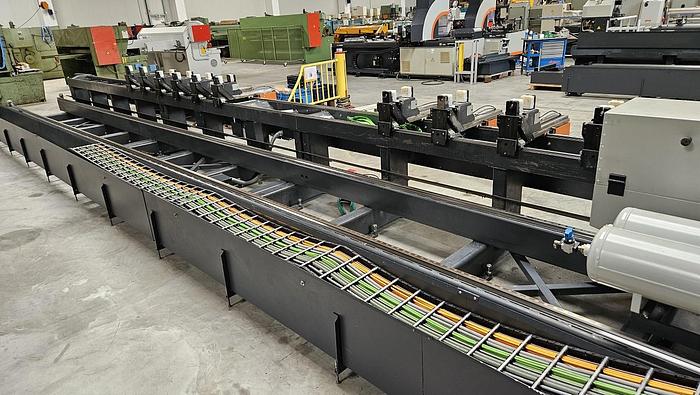 Used Elumatec machining centre in Sharjah