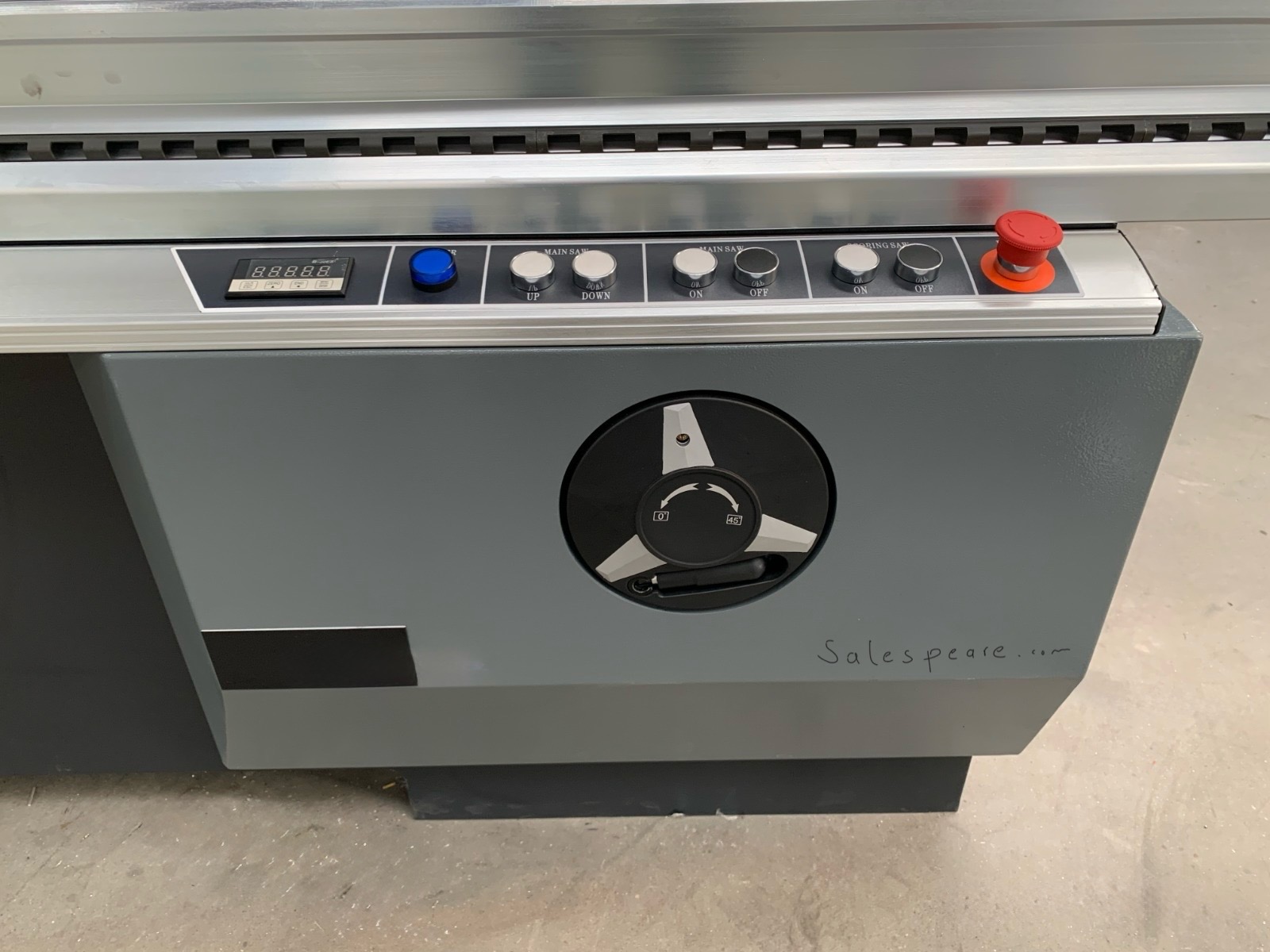 Altendorf F45 table and fence detail