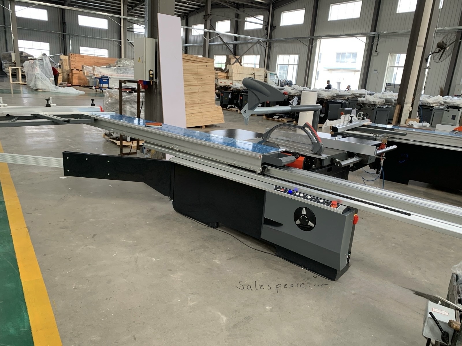 Used Altendorf saw in Sharjah